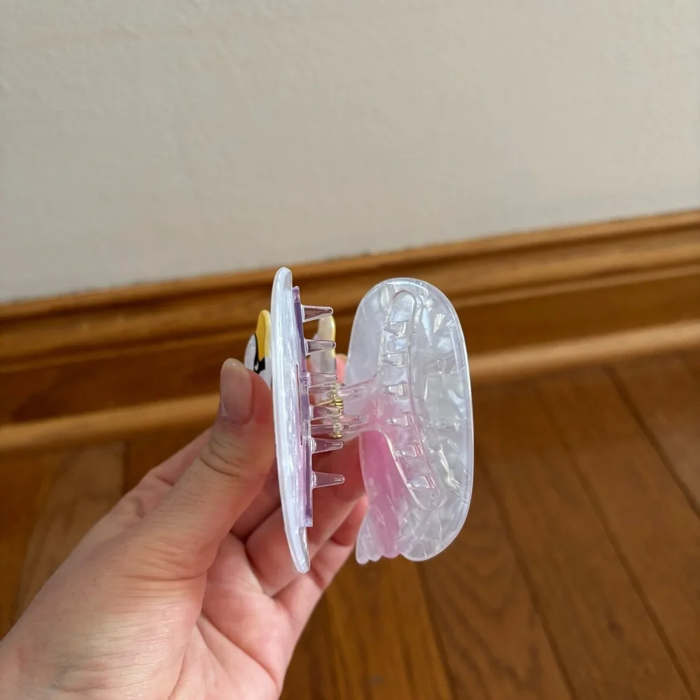 Swan Marble Tone Hair Claw Clip